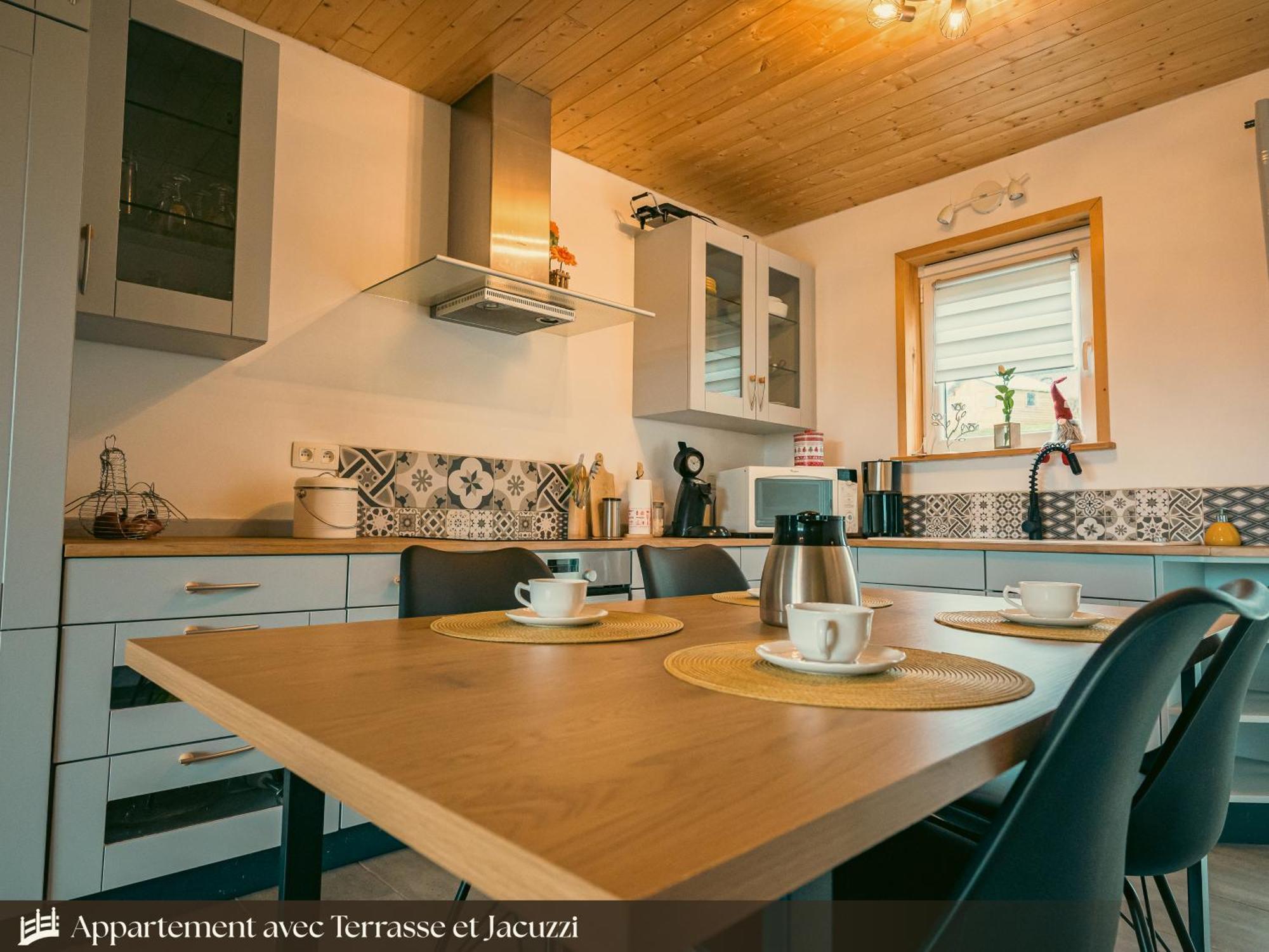 Les Appartements Du Pont Alsort Froid-Chapelle エクステリア 写真