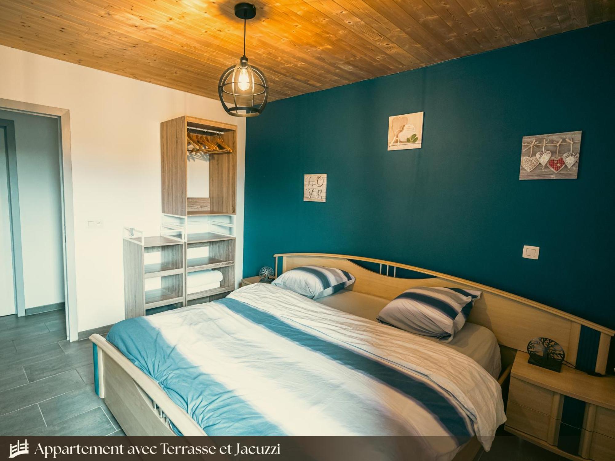 Les Appartements Du Pont Alsort Froid-Chapelle エクステリア 写真