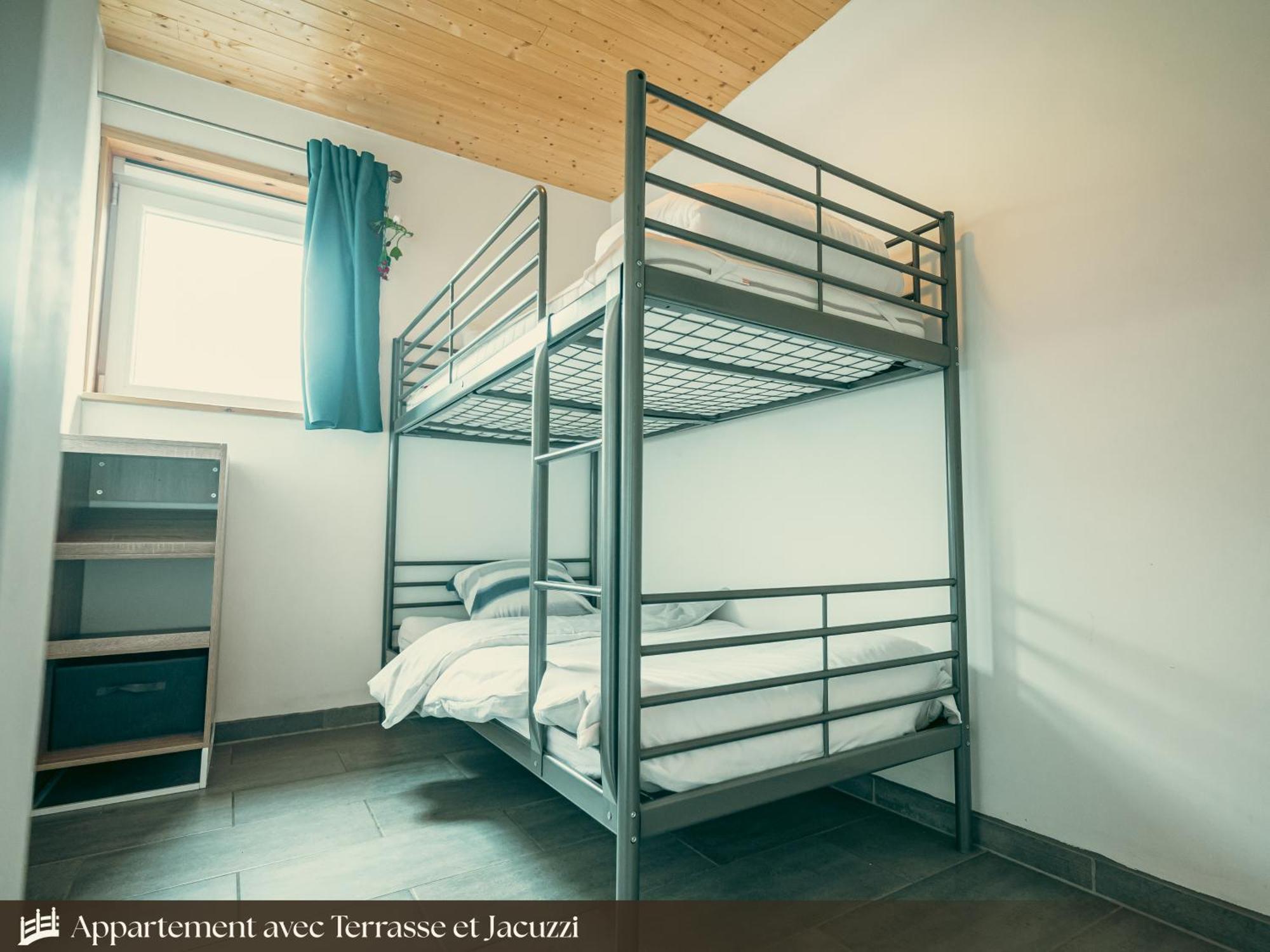 Les Appartements Du Pont Alsort Froid-Chapelle エクステリア 写真