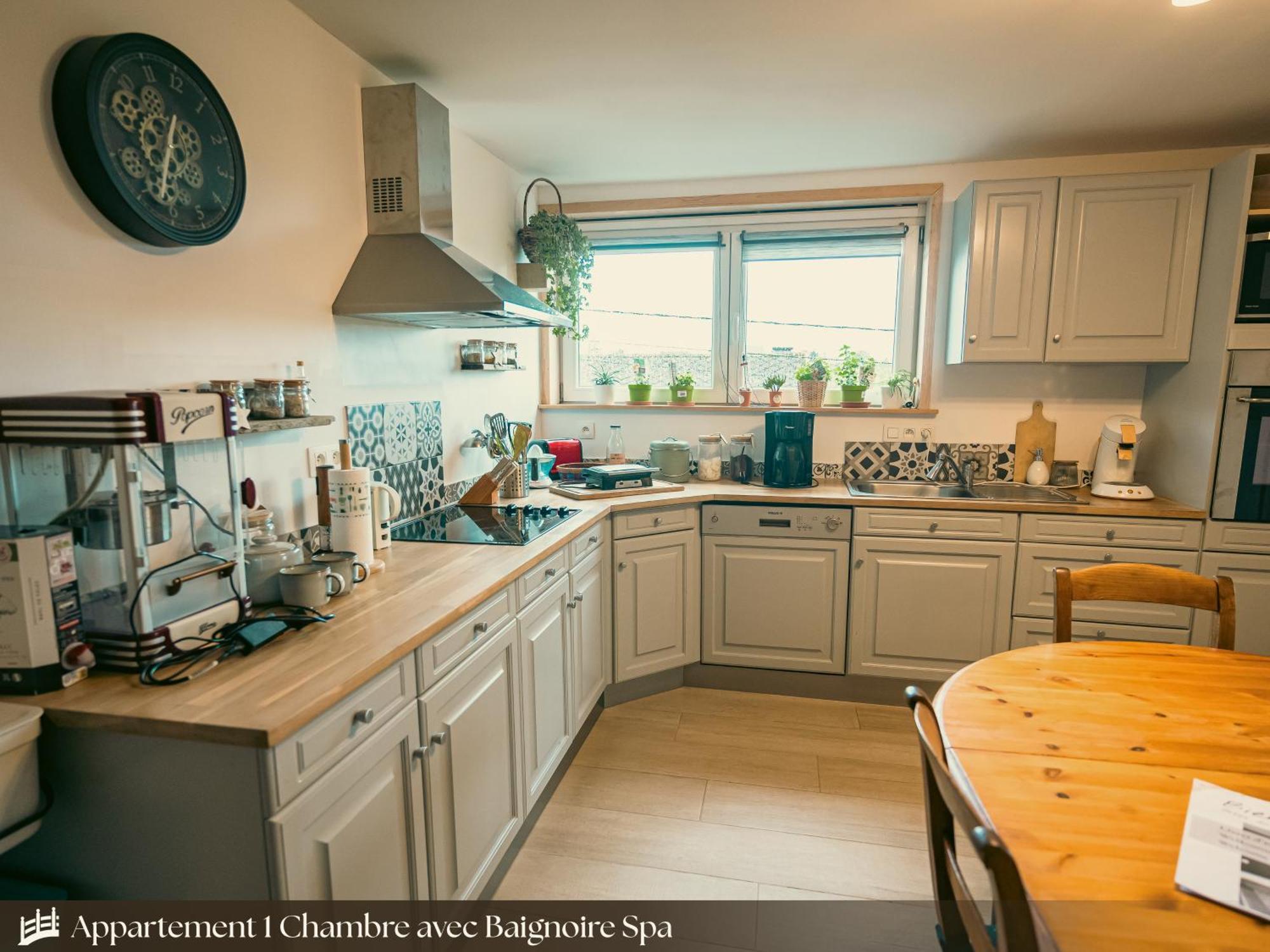 Les Appartements Du Pont Alsort Froid-Chapelle エクステリア 写真